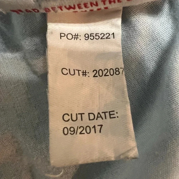 Torrid Boyfriend‎ Vintage Stretch Dark
Wash Hand Painted Jeans. Size 16XT. - Picture 15 of 16